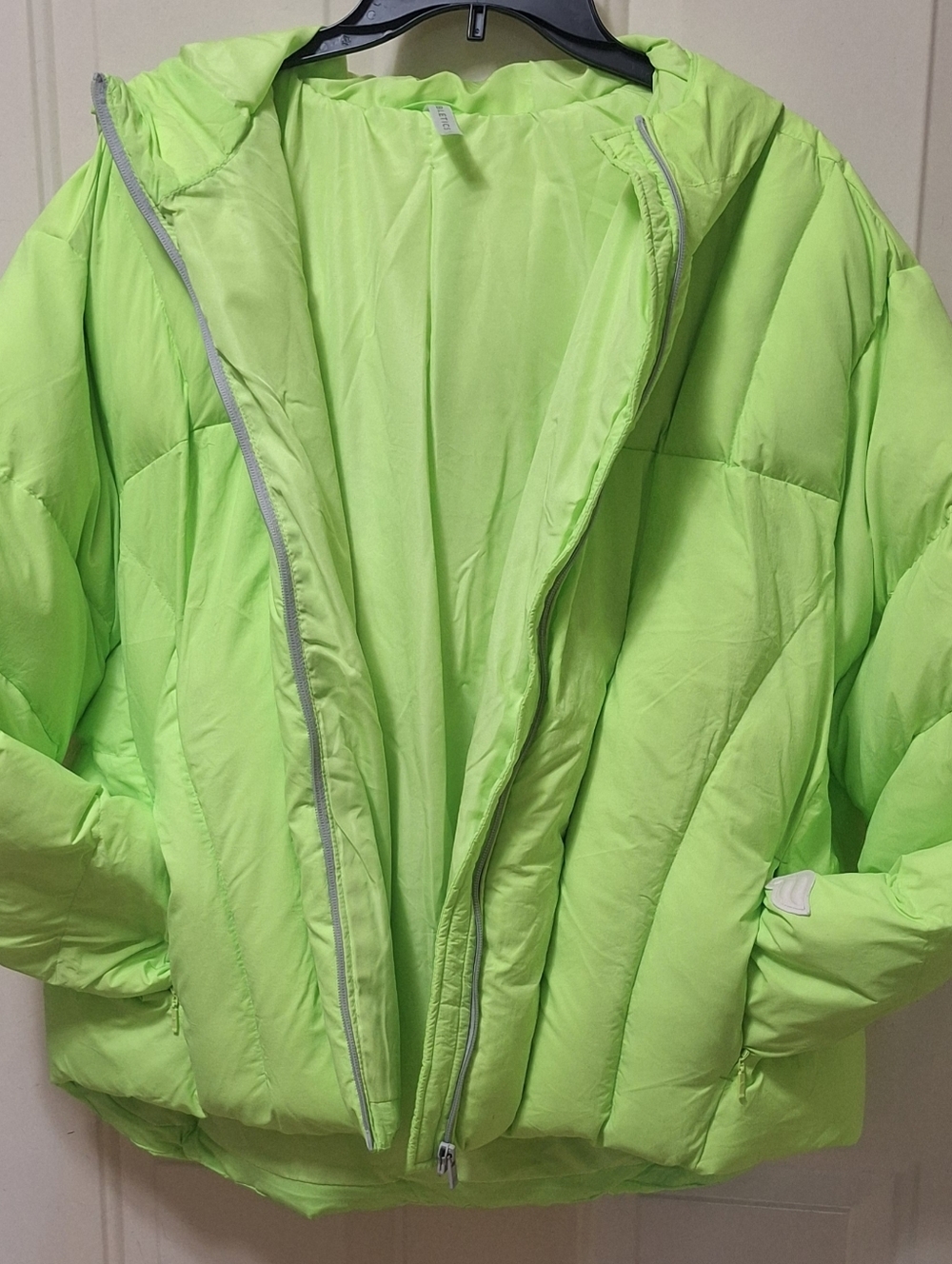 Fabletics Quilted Hooded Puffer Jacket Limeade Neon Green, Small